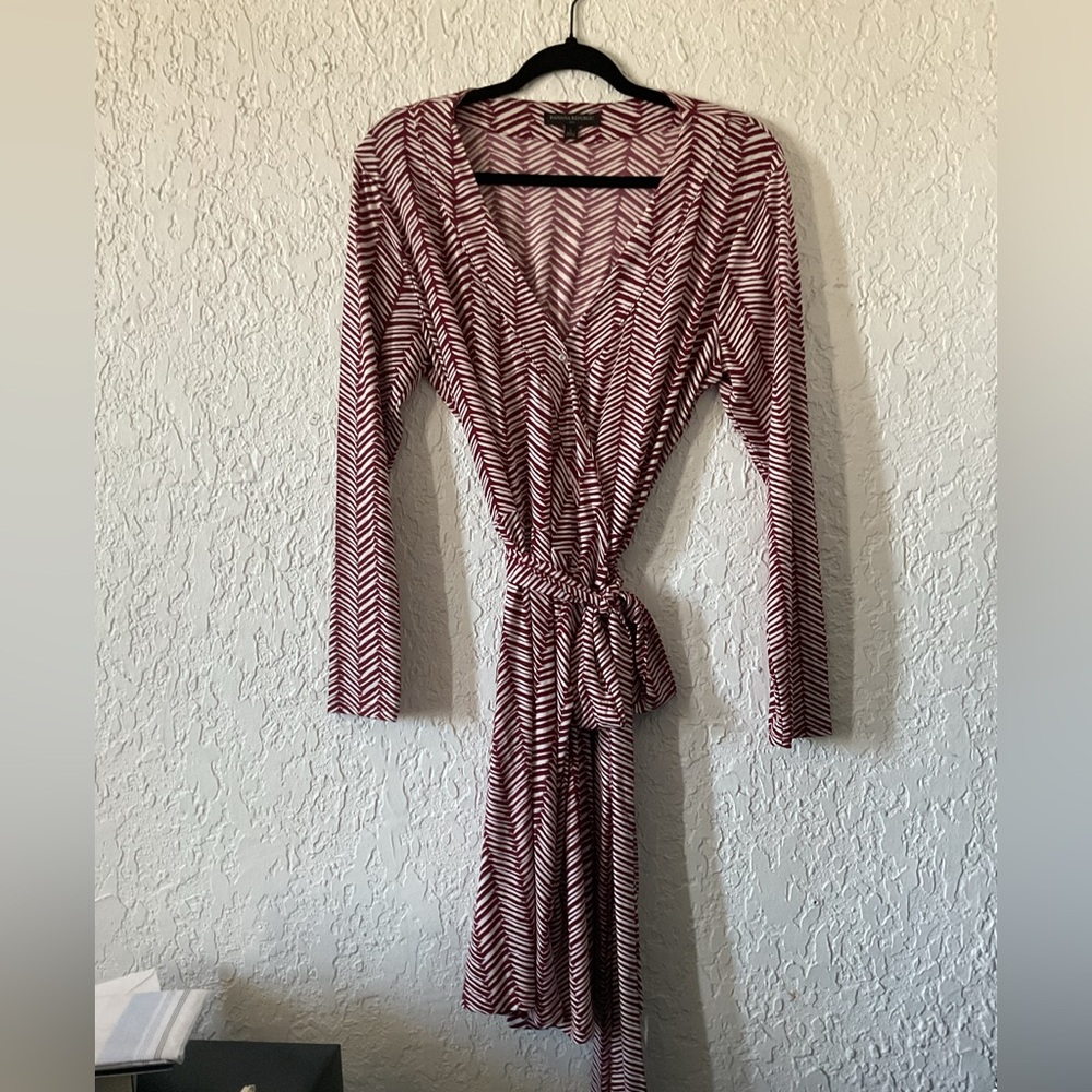 Banana Republic Red and White Chevron Long Sleeve Dress